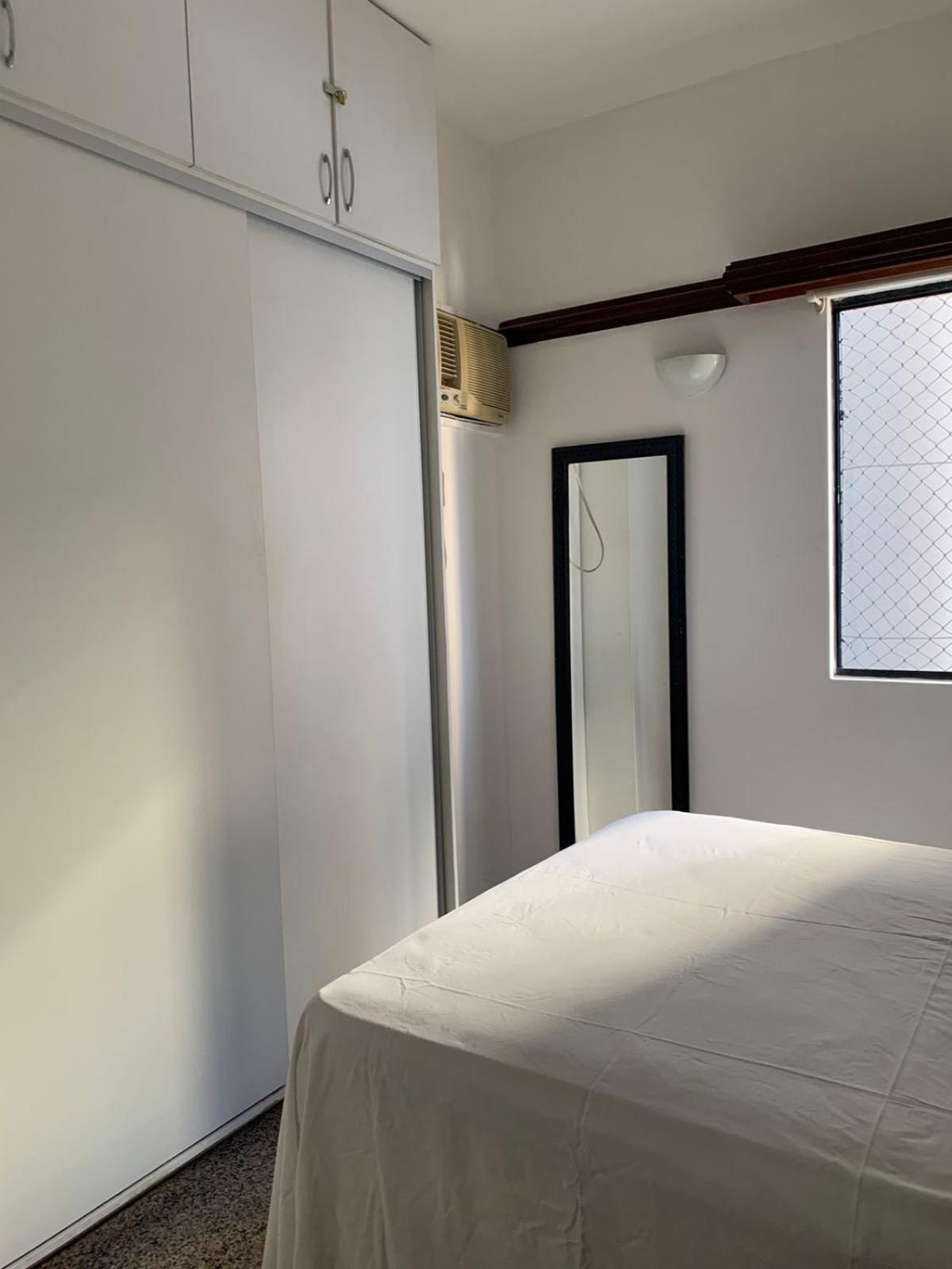 Flat Costeira - Vista Lateral Mar